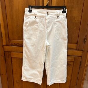 Sharagano White Wide Leg Cropped Pants, Size 6